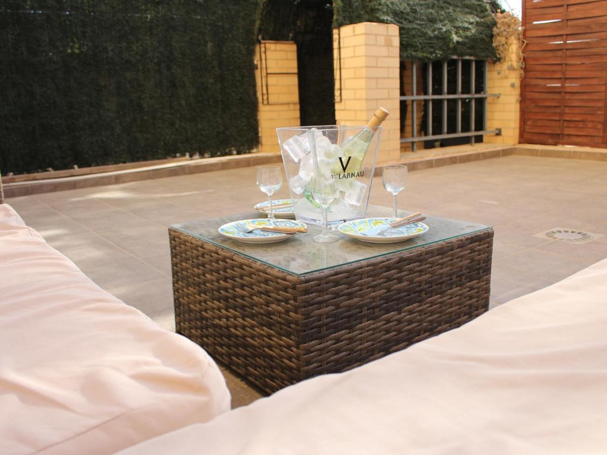 ☆The Peaceful Valencia Homestay☆ W/ Terrace⌘Parking⌘Bbq Exterior foto